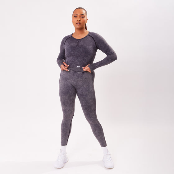 The 'Energy’ Scrunch & Seamless Long Sleeve Top - Washed Onyxp