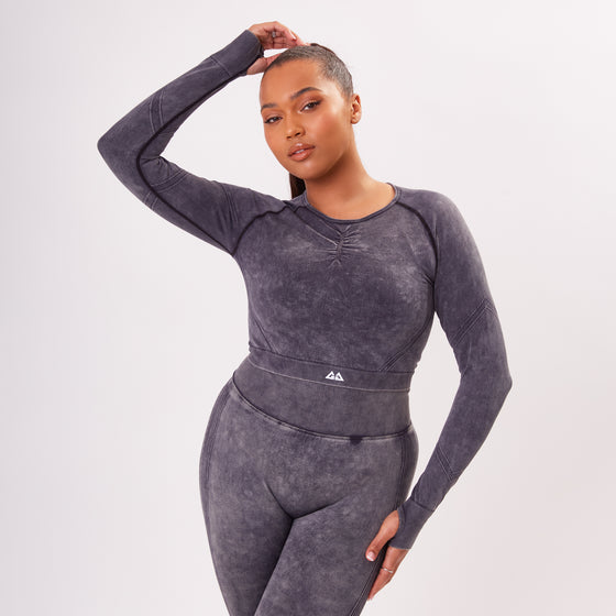 The 'Energy’ Scrunch & Seamless Long Sleeve Top - Washed Onyxp